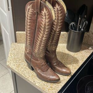 Vintage Tony Lama Womens Boots size 7.5